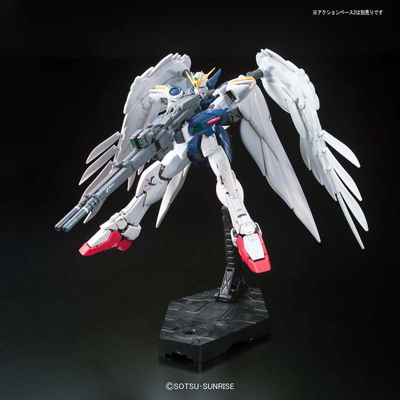 RG GUNDAM WING ZERO EW 1/144