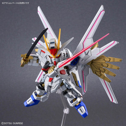 SD CROSS SILHOUET GUNDAM MIGHTY STRIKE FREEDOM