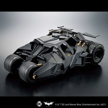 BATMOBILE (BATMAN BEGINS) 1/35