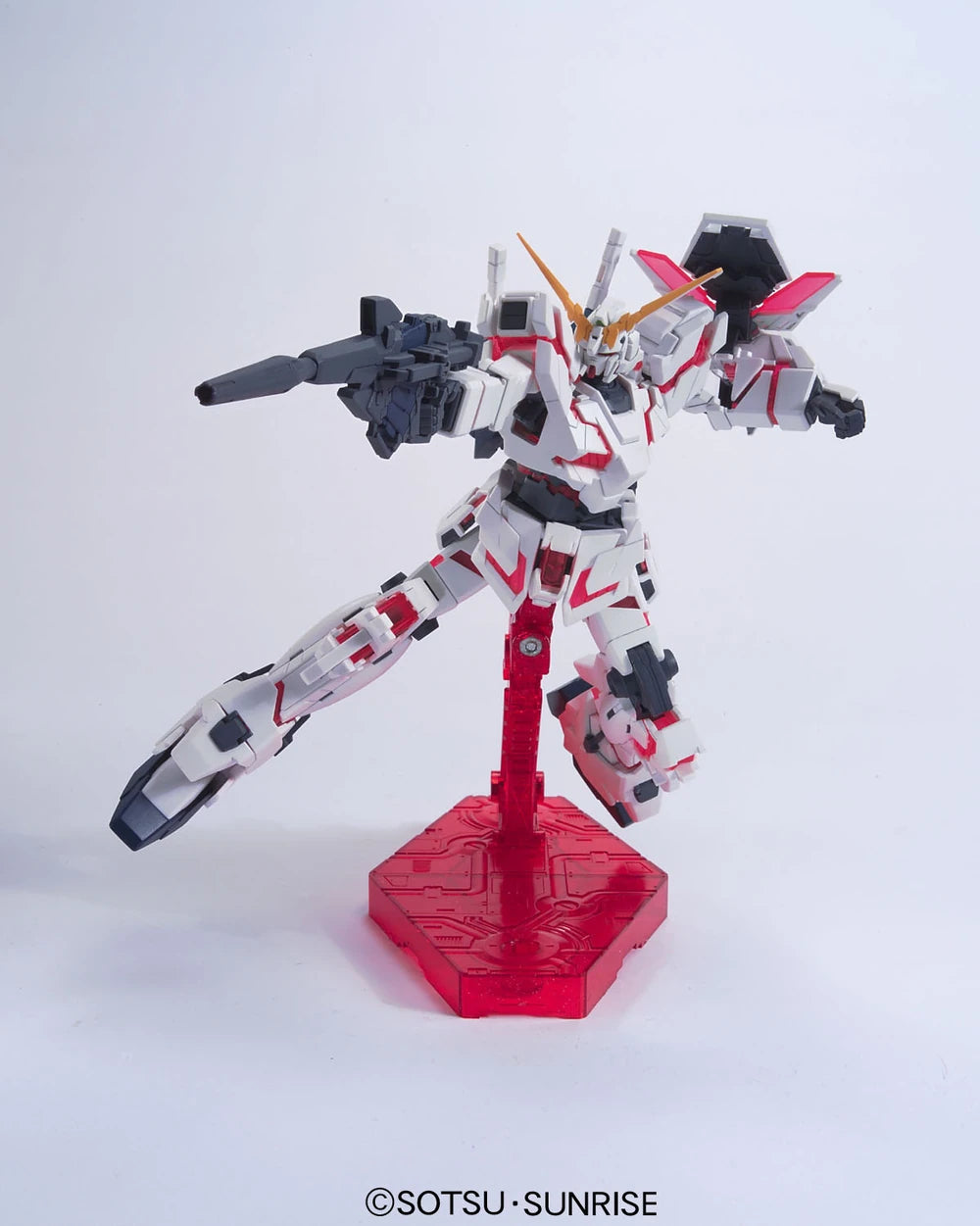 HG;RX-0 Unicorn Gundam (Destroy Mode) 1/144