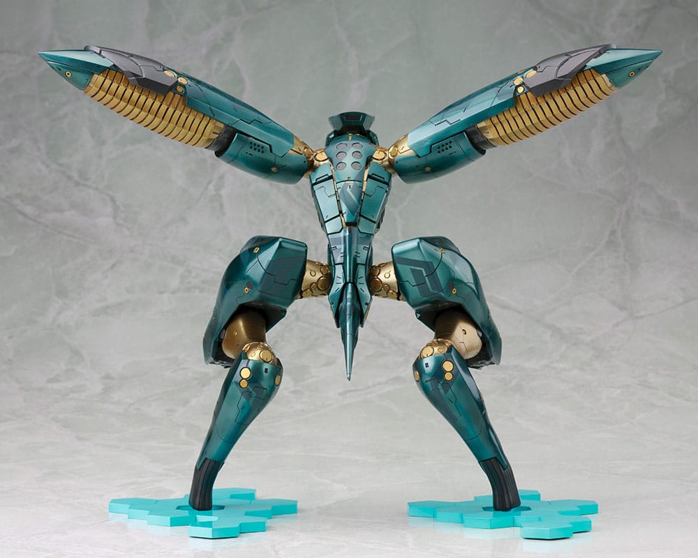 Metal Gear Solid 4 Plastic Model Kit 1/100 Metal Gear Ray 21 cm